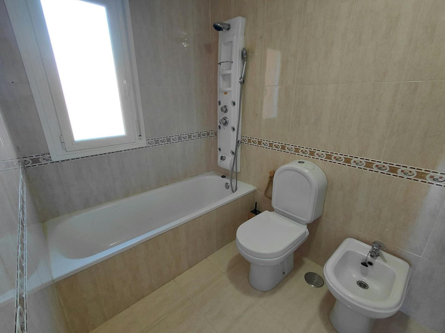 Casa de 111 m² a El Vellón