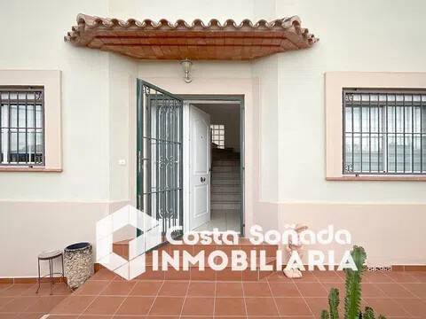 Casa de 230 m² en Alfaz del Pi