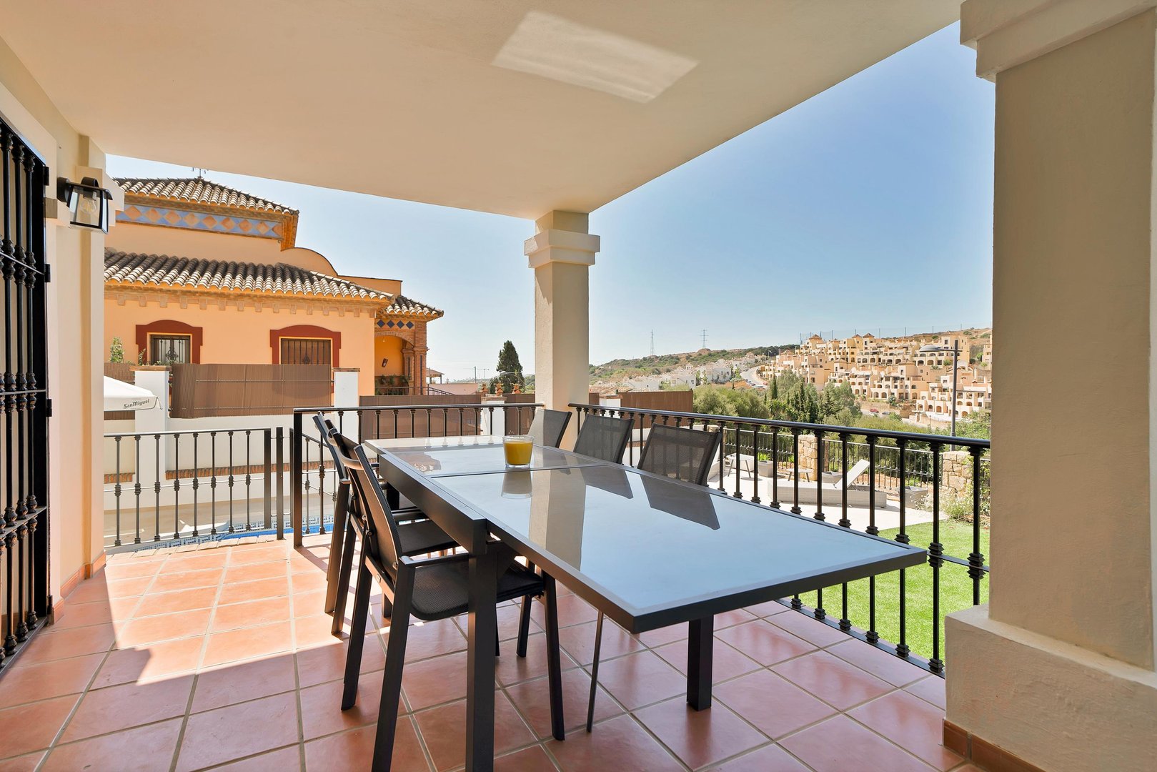Casa de 170 m² en Estepona