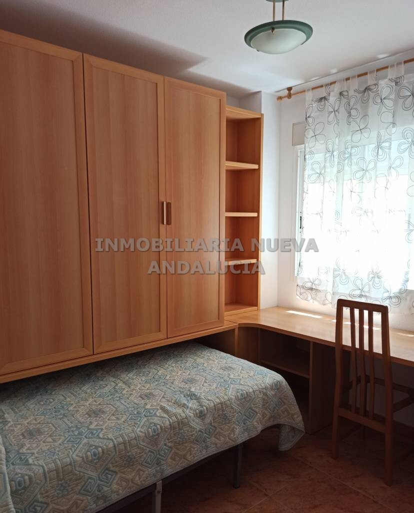 Piso de 60 m² en Almería