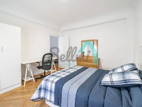 Pis de 136 m² a Oviedo