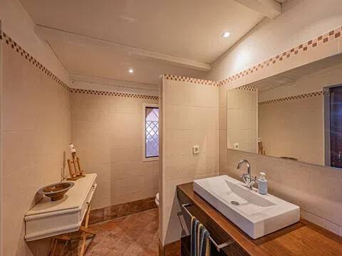 Casa de 438 m² en Marbella