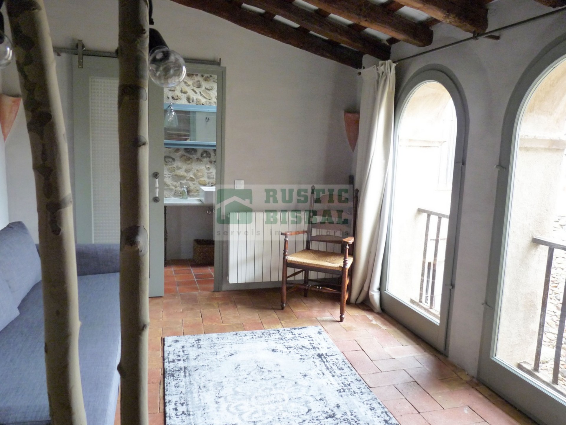 Piso de 250 m² en Corçà