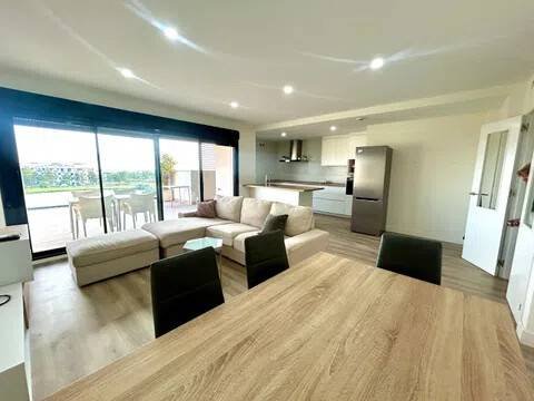 Piso de 121 m² en Almería