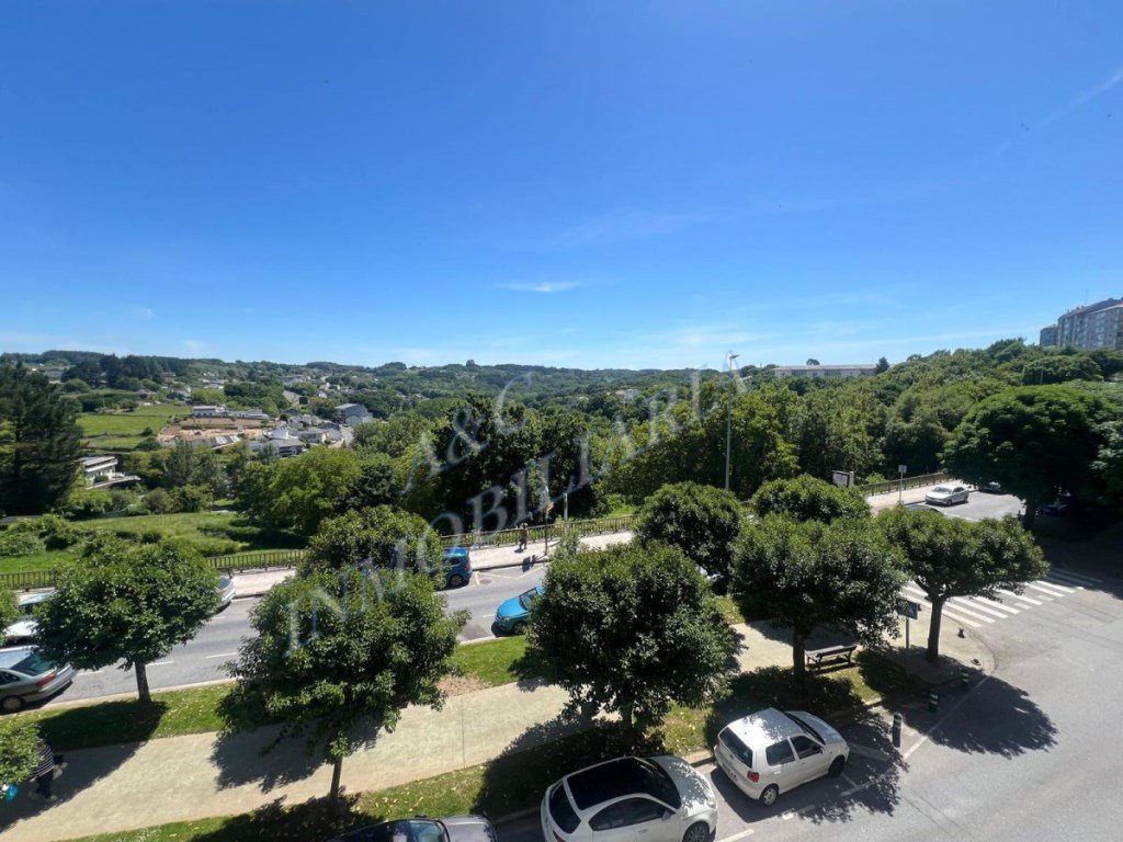 Piso de 90 m² en Lugo