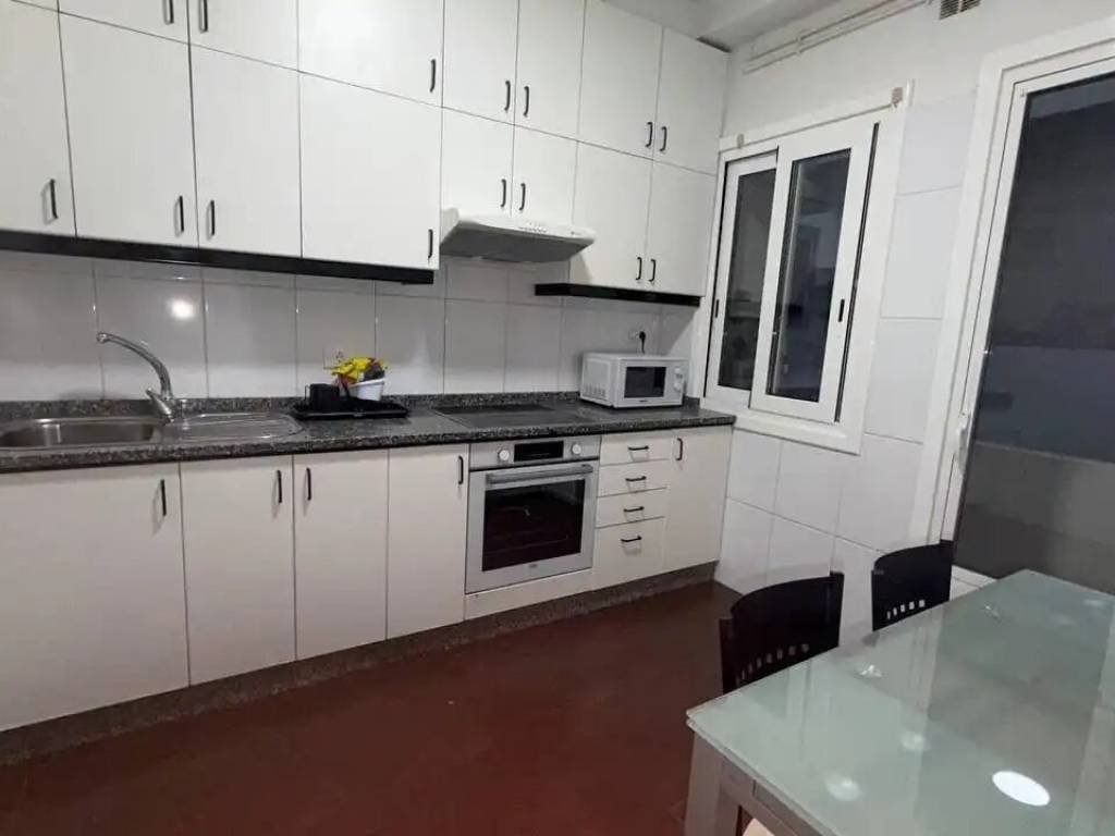Piso de 95 m² en Ourense
