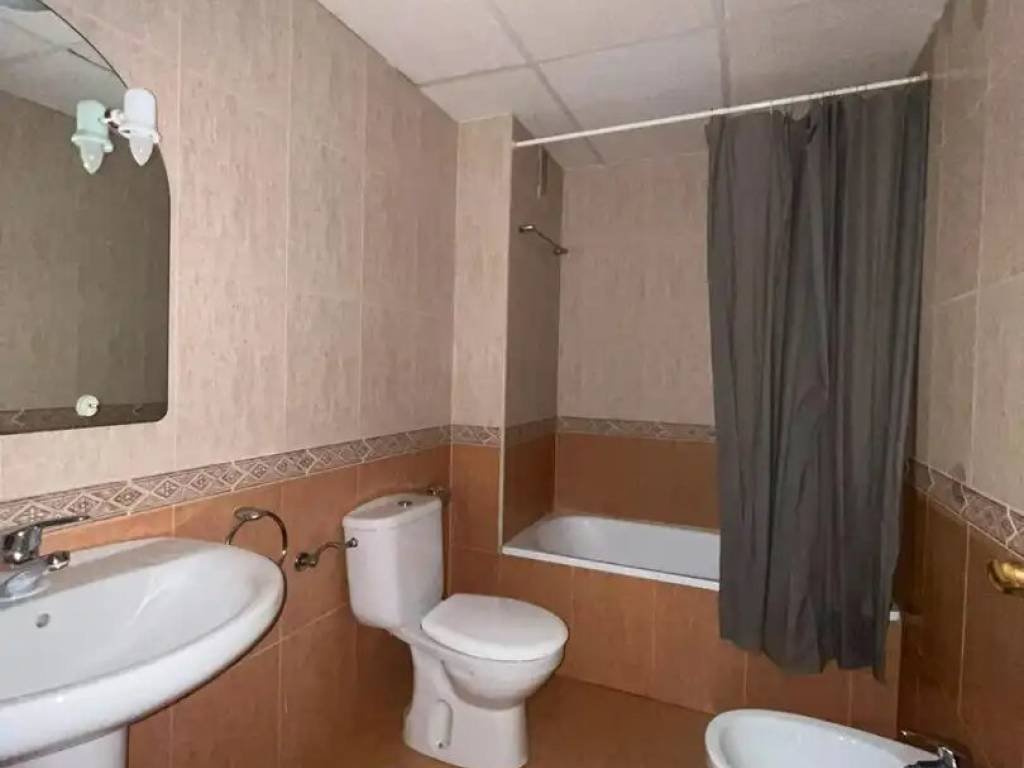 Piso de 120 m² en Granada