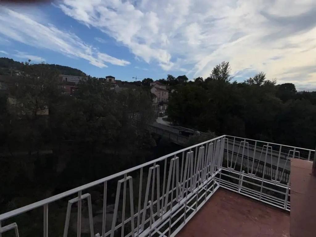 Casa de 100 m² en Ourense