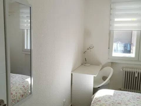 Habitació de lloguer, Àvila