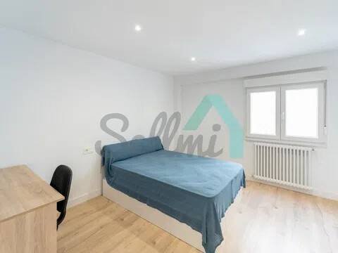 Pis de 104 m² a Oviedo