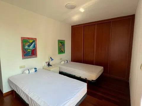 Piso de 181 m² en Rianxo
