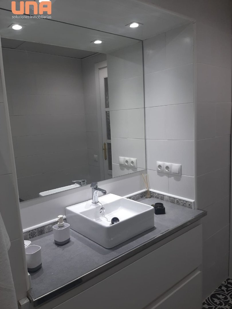 Pis de 64 m² a Còrdova