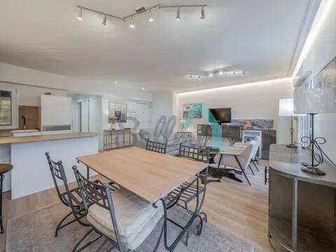 Piso de 83 m² en Oviedo