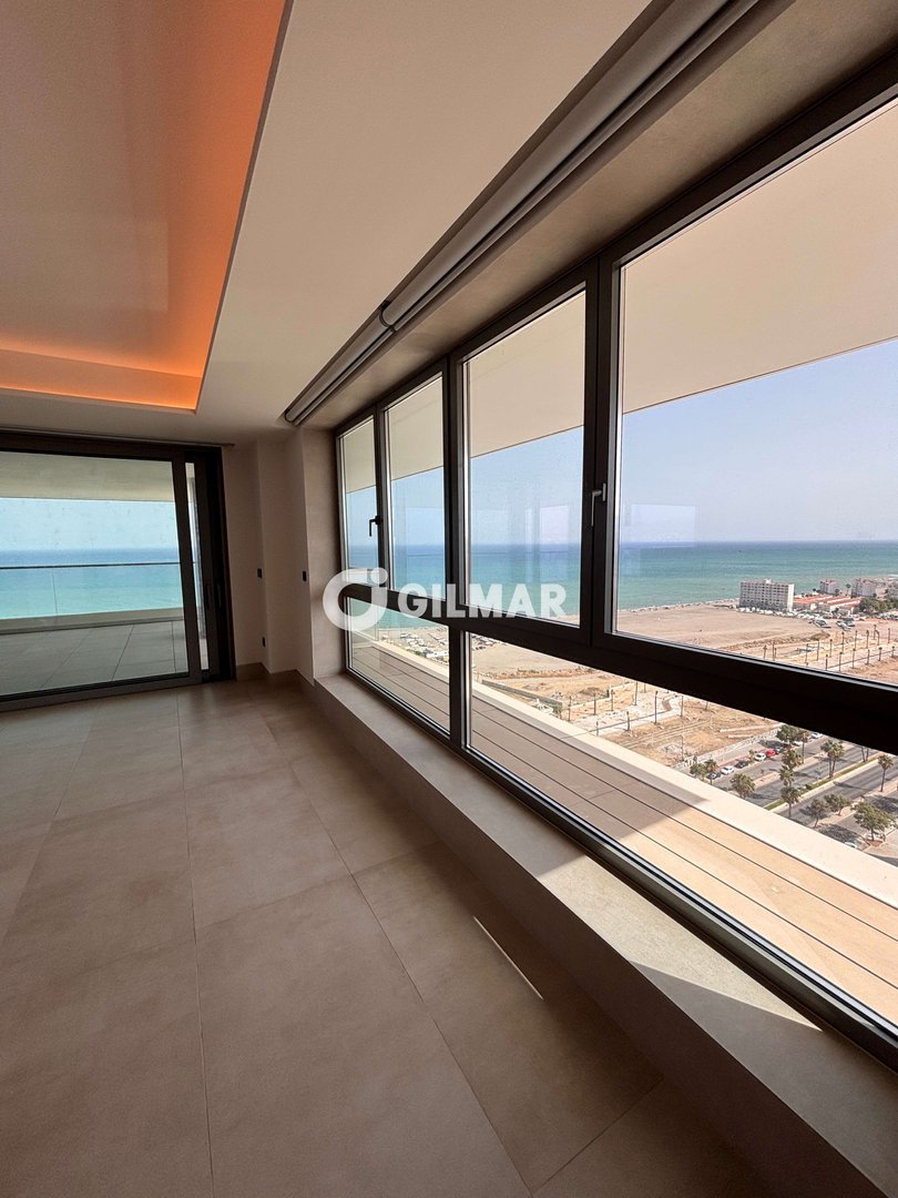 Wohnung 309 m² in Málaga