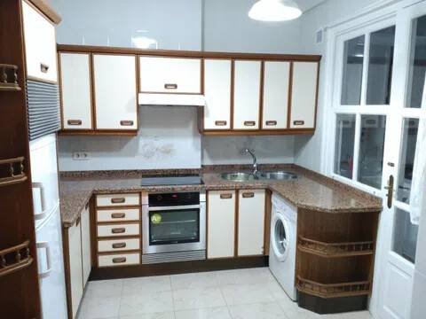 Piso de 75 m² en Vigo