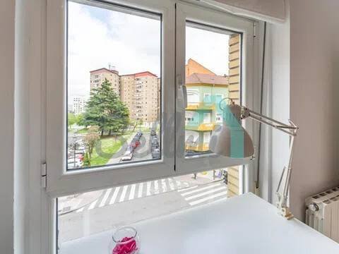 Piso de 81 m² en Oviedo