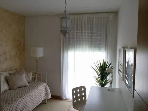 Wohnung 96 m² in Oleiros