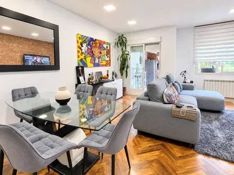 Haus 255 m² in Seseña