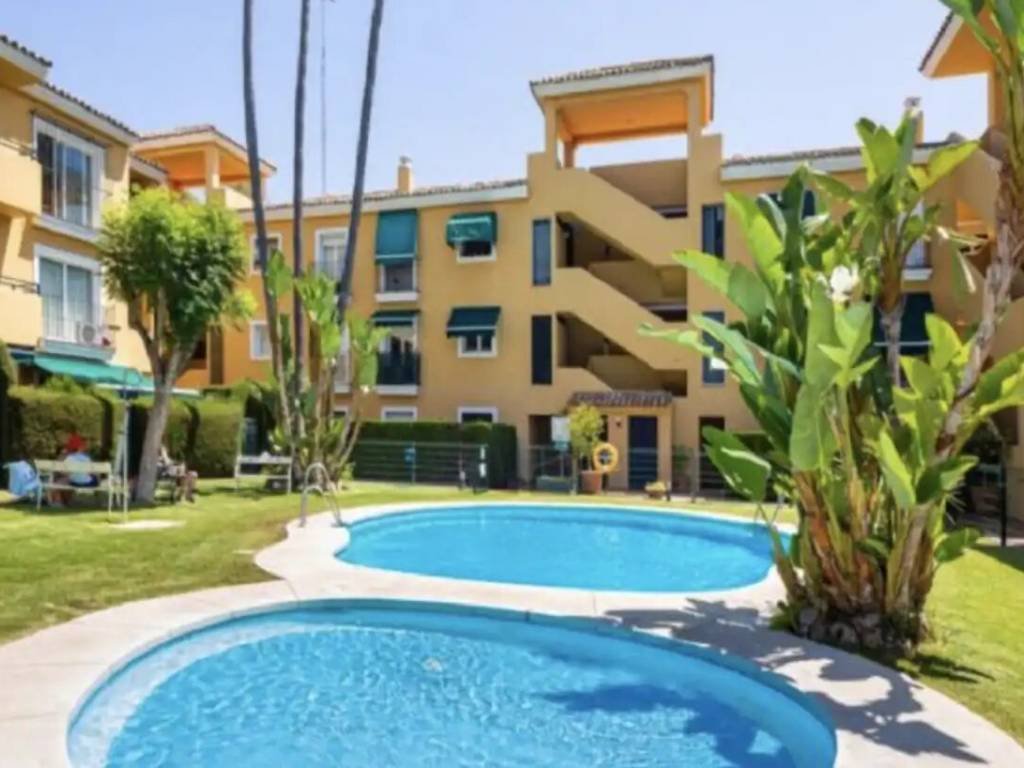 Piso de 93 m² en Estepona