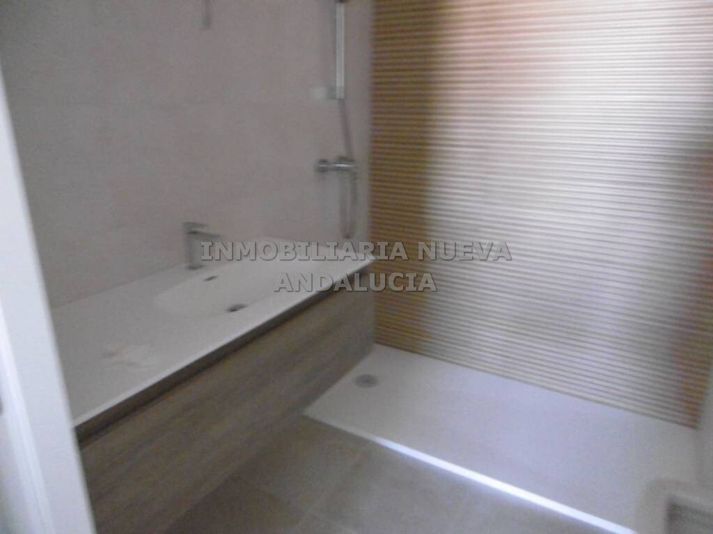Piso de 115 m² en Almería