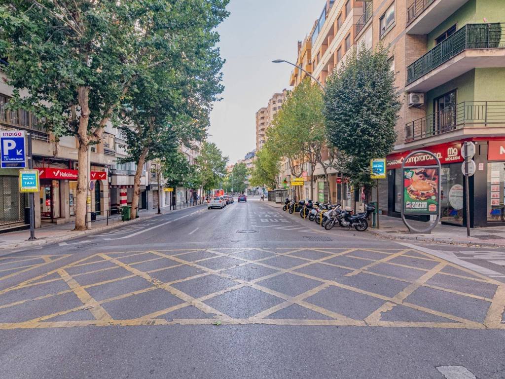 Piso de 107 m² en Granada