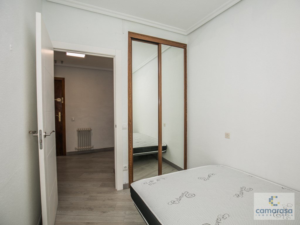 Pis de 108 m² a Àvila