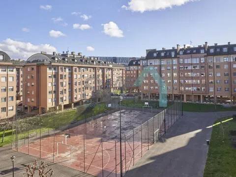 Appartement 82 m² à Oviède