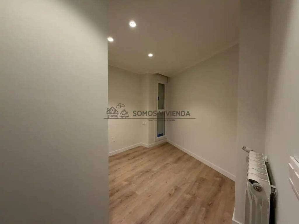 Piso de 80 m² en Ourense