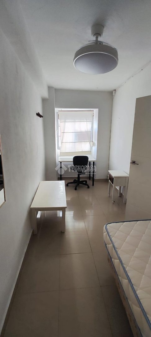 Piso de 70 m² en Sevilla