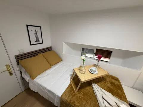 Room for rent, Madrid