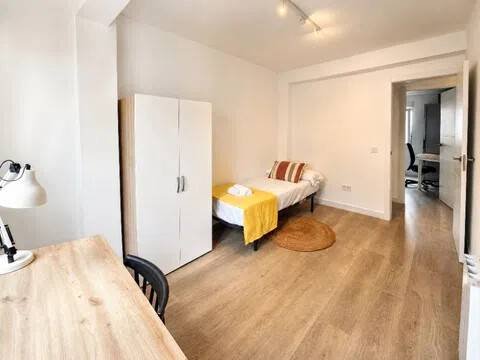 Habitación 80 m², Santander