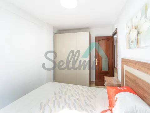 Piso de 101 m² en Oviedo