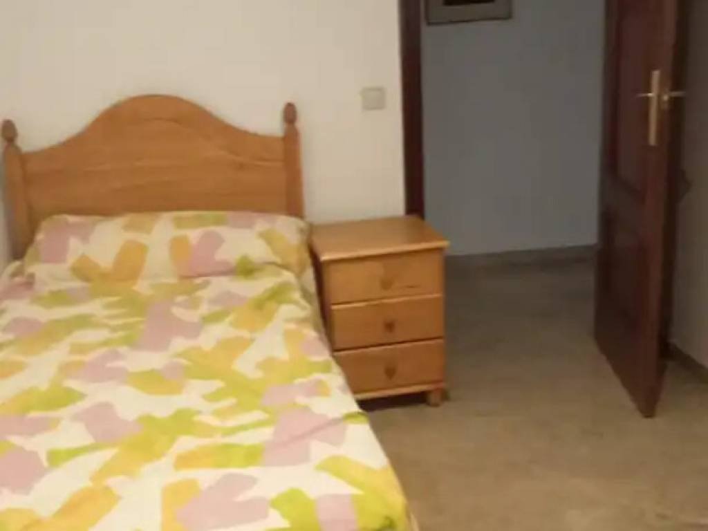 Piso de 86 m² en Jaén