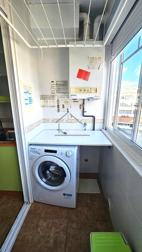 Piso de 85 m² en Narón