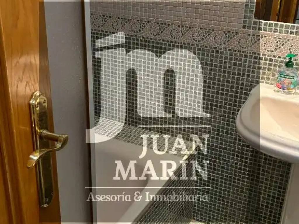 Piso de 98 m² en Albacete