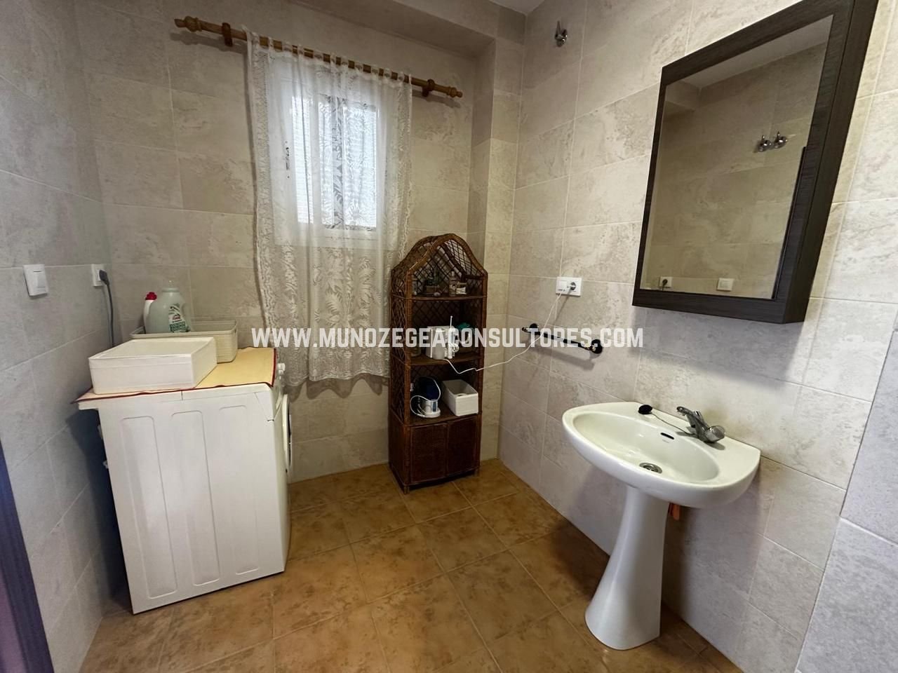 Casa de 400 m² en Lucena