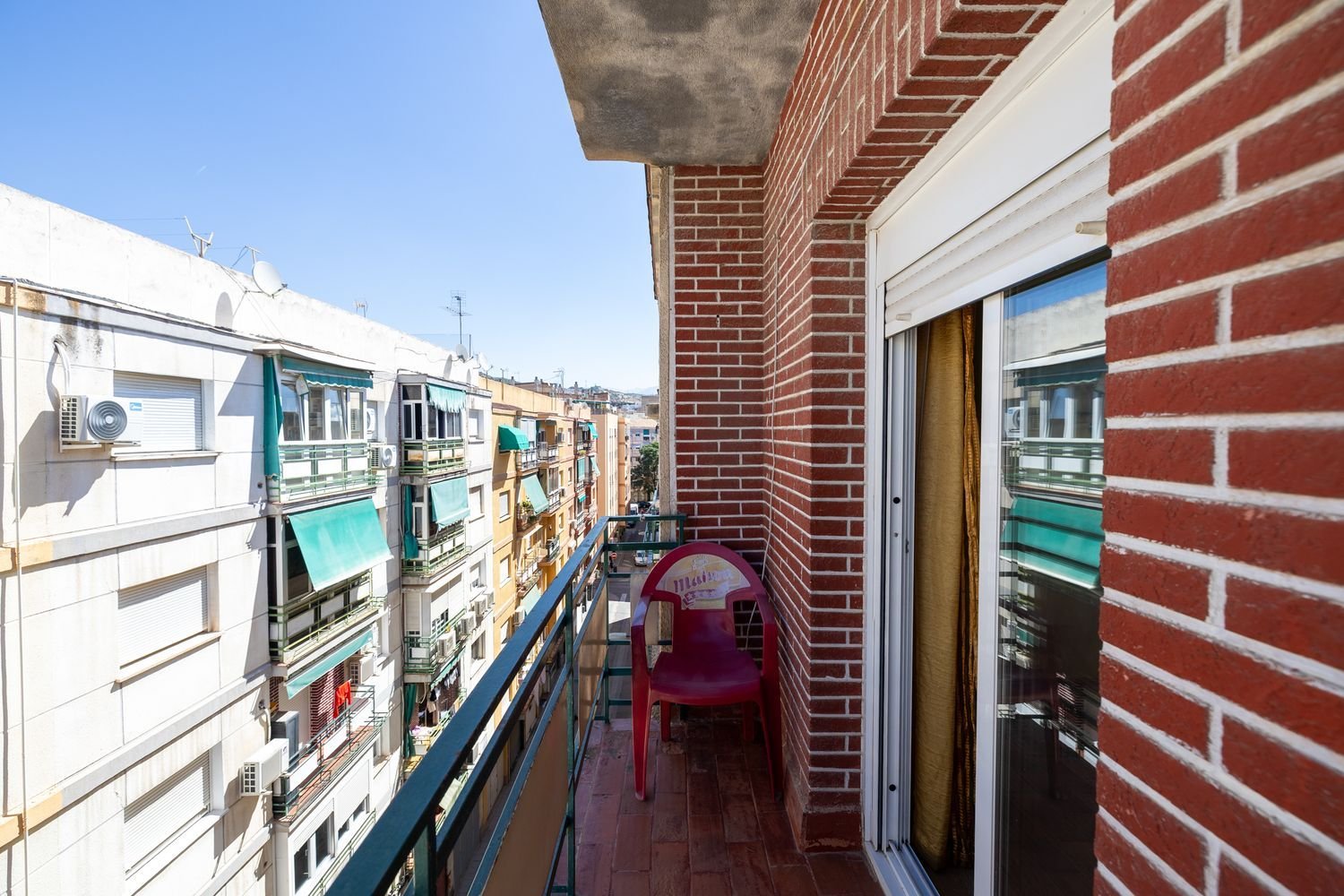 Piso de 85 m² en Granada