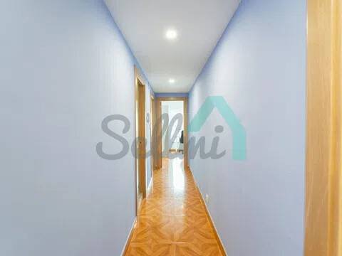 Piso de 81 m² en Oviedo