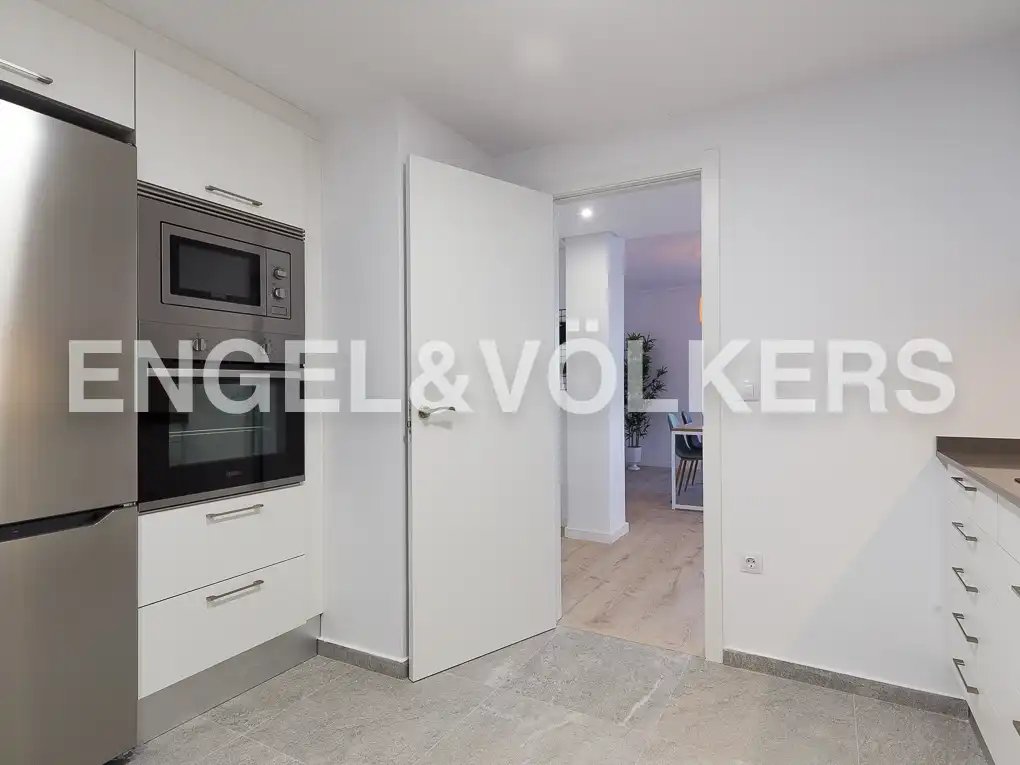 Wohnung 96 m² in Valencia