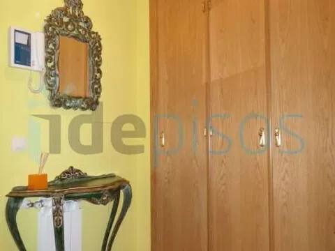 Piso de 60 m² en Santander