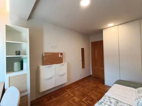 Piso de 89 m² en Pamplona