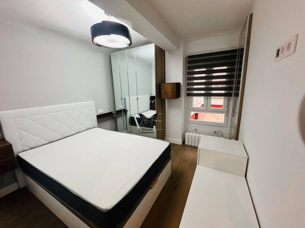 Pis de 44 m² a Oviedo