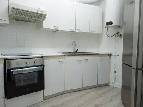 Habitación 140 m², Lérida