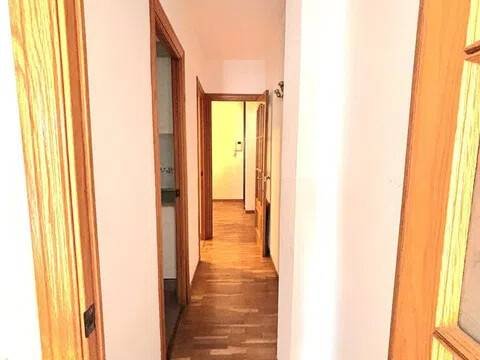 Квартира 65 м² в Барселоне