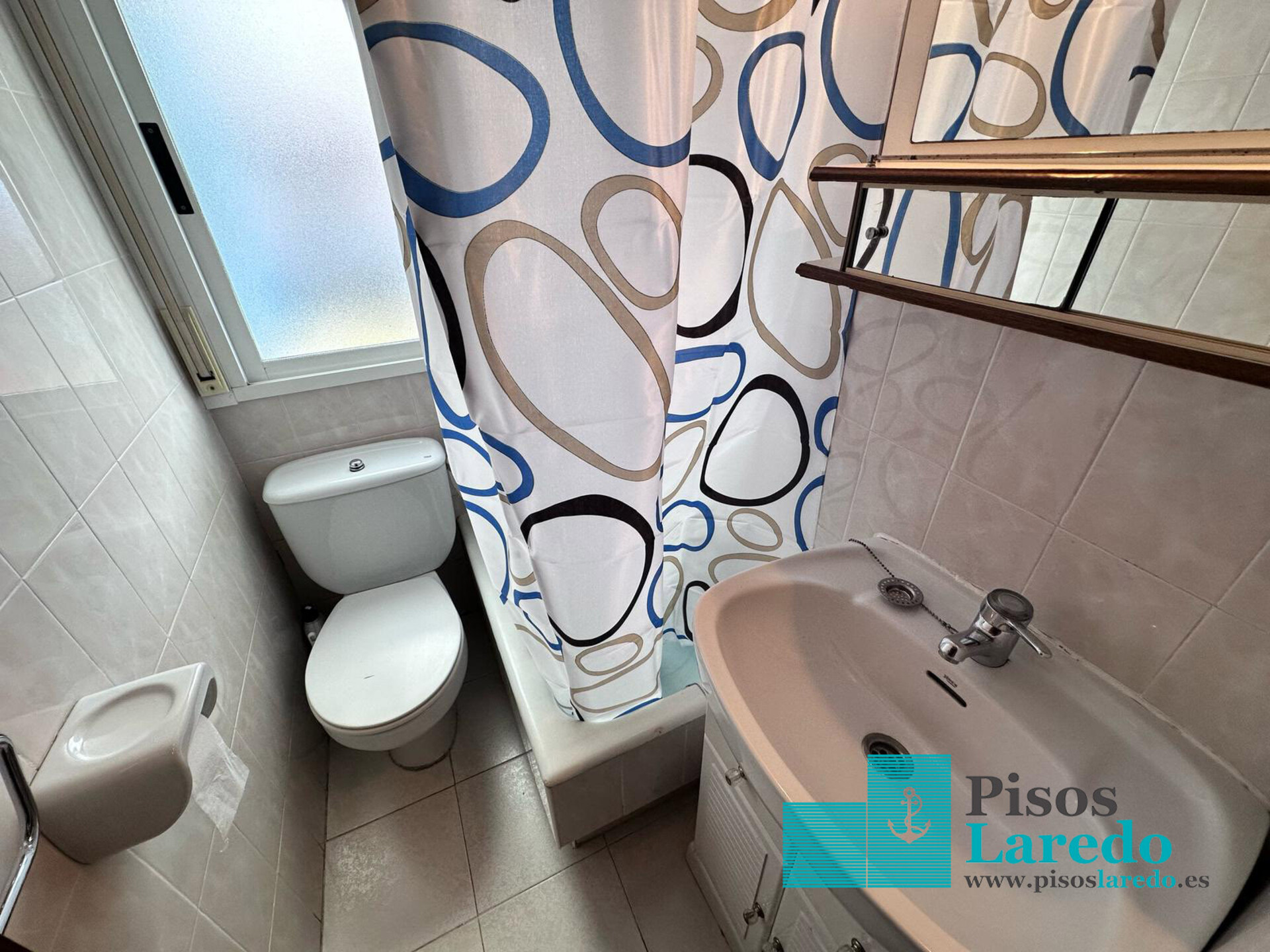 Piso de 60 m² en Laredo