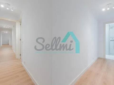 Piso de 166 m² en Oviedo