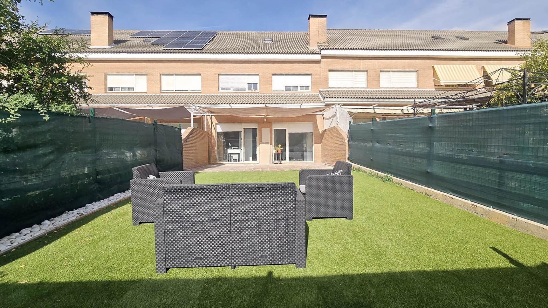Zimmer 250 m², Villanueva de la Cañada
