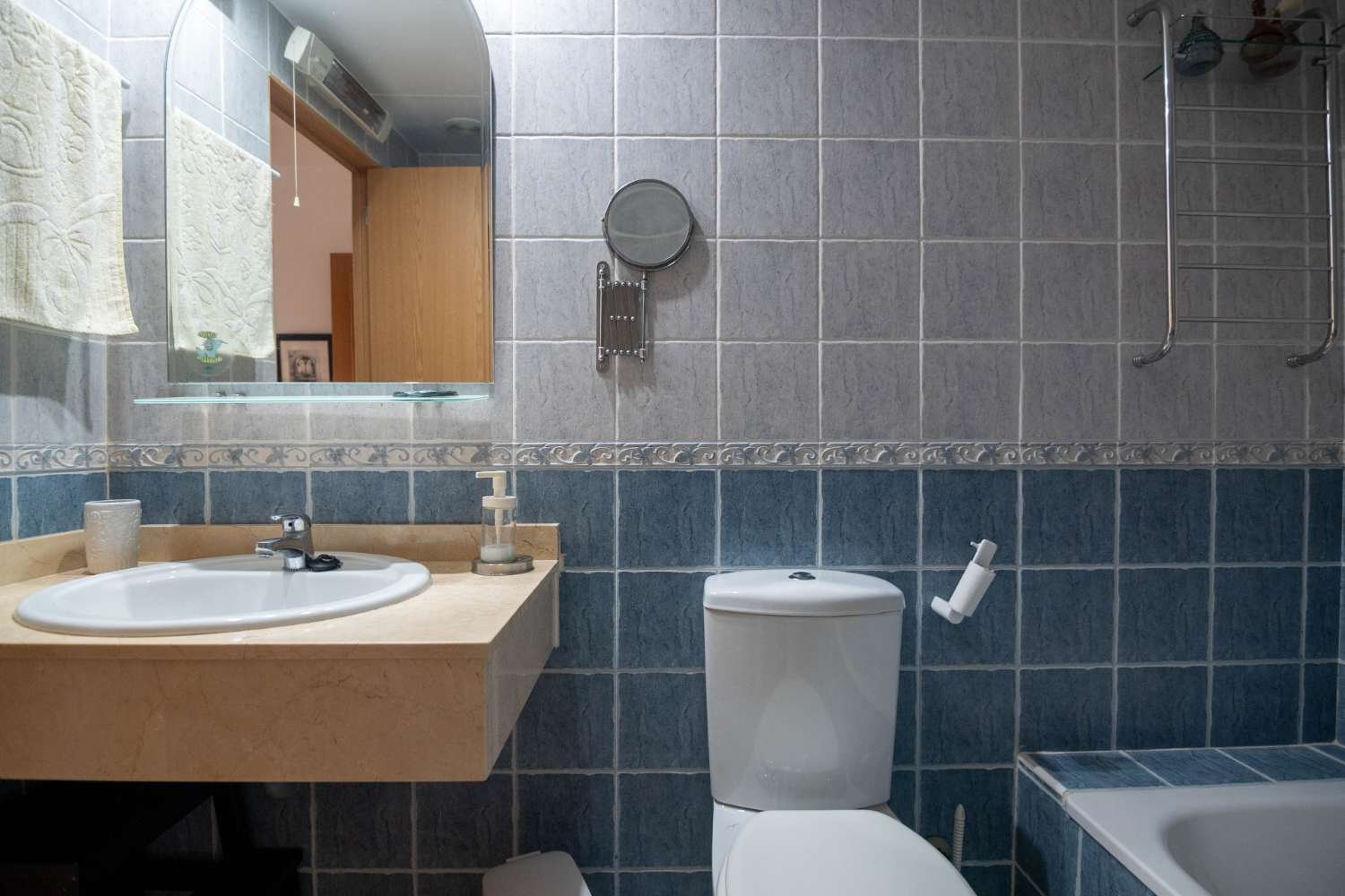 Piso de 122 m² en Salobreña