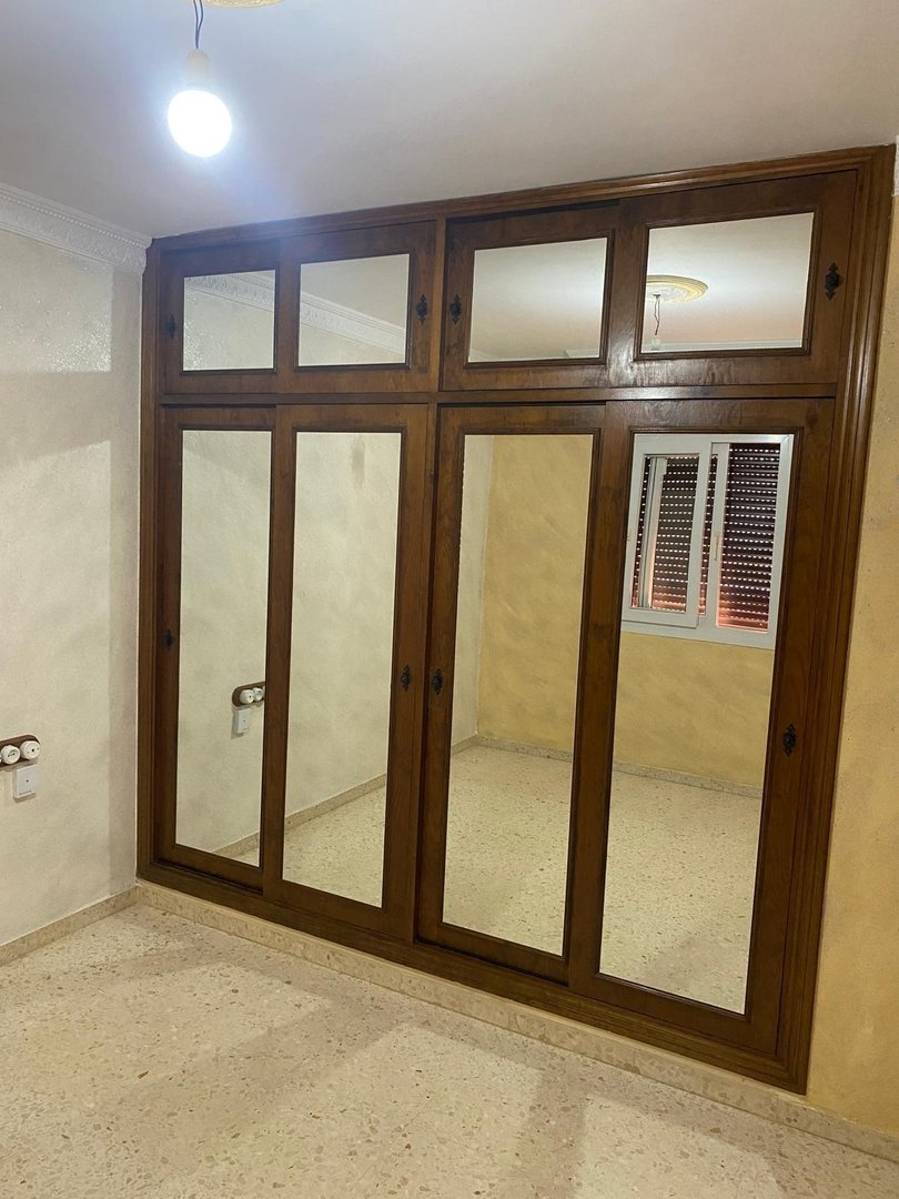 Wohnung 100 m² in Algeciras