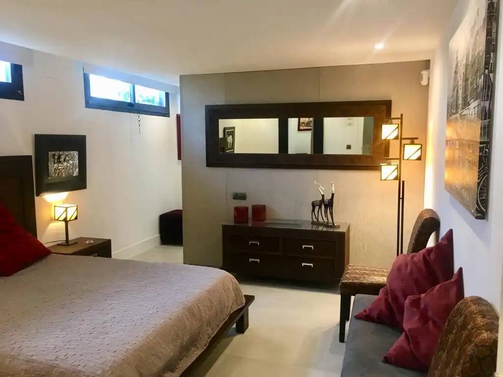 Casa de 396 m² en Estepona